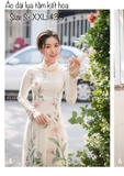 Áo dài tằm trắng kết hoa