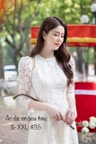 Áo dài ren thêu hoa