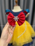 Đầm công chúa bạch tuyết