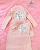 Aó dài hồng kết hoa tròn sz 4y
