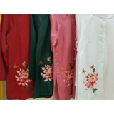 Bà ba tằm ướt hồng thêu hoa cúc vạt áo