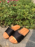 Guốc mộc quai lụa cho bé
