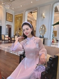 Áo dài tơ sống thêu kết hoa tím