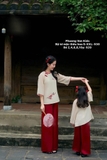 Bộ tơ mộc trắng kem thêu hoa + quần đỏ