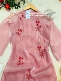 Áo dài tơ hồng kết hoa - quần đỏ