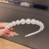 Bờm ngọc trai mix áo dài