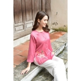 Bà ba tằm ướt hồng thêu hoa cúc vạt áo