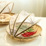 Mẹt tre lồng màn