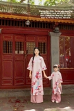 Áo dài gấm hồng bé gái in 3d