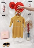 Áo dài bé gái nhung vàng thêu hoa đào + kèm quần, mấn