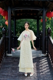 Áo dài ren thêu, quần kem