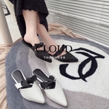 Flat mũi nhọn nơ