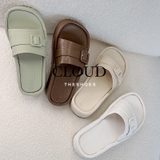 Dép đế bánh mì quai khoá