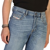 QUẦN JEANS NAM REGULAR FIT D-VIKER_L32_A05156_RM046_01 - DIESEL - NHẬP KHẨU CHÍNH HÃNG TỪ ITALY