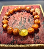 Vòng gỗ Huyết rồng