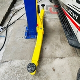 Cầu nâng 2 trụ cổng trên AT-400L