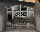 Lựa chọn cổng inox 4 cánh cho ngôi nhà.
