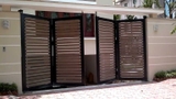 Cửa cổng sắt