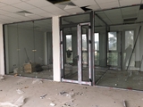 Lắp đặt nhôm kính Xingfa cho văn phòng làm việc
