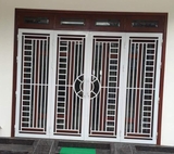 Sử dụng cửa sắt cánh kính vừa an toàn vừa nhiều ánh sáng