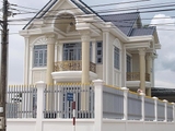 Hàng rào sắt trong xây dựng kiến trúc