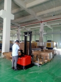 Xe nâng điện đứng lái Heli 2 tấn Model CDD20- D930. Rẻ nhất