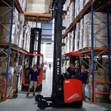 XE NÂNG REACH TRUCK 1.6-2 TẤN