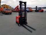 XE NÂNG ĐIỆN ĐỨNG LÁI 0.6 TẤN