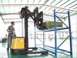 XE NÂNG ĐIỆN ĐỨNG LÁI 1.3-1.4 TẤN (CÀNG KÉO ĐẨY)