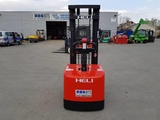 XE NÂNG ĐIỆN ĐỨNG LÁI 0.6 TẤN