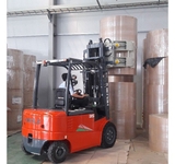 Xe nâng gắp giấy, xe nâng hàng gắp cuộn giấy tròn hiệu quả, giá rẻ