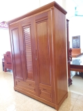 Tủ 3 buồng soi đũa cánh chớp gỗ lát - MSP: T3BSĐCCL86