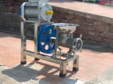 Máy siết nguyên liệu