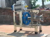 Máy siết nguyên liệu