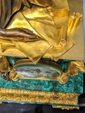 Đồng hồ tượng malachite nhà hiền triết