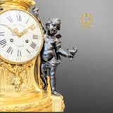Đồng hồ gà trống Gô-Loa phong cách Louis XVI