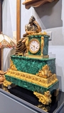 Đồng hồ tượng malachite nhà hiền triết
