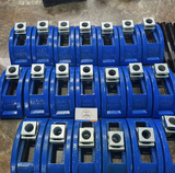 Cầu kẹp khuôn cong