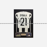 Khung Tranh Áo Đấu Qaha 046