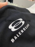 Áo Thun Balenciaga Unity 3/4 Sleeves (Check Code)