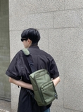 Túi Đeo Chéo Ngực Polie Sling
