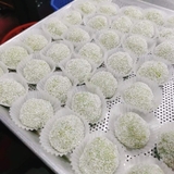 Bánh mochi cốm dừa