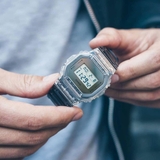 CASIO G-SHOCK DW-5600SK-1DR | NAM | DÂY CAO SU | CHÍNH HÃNG