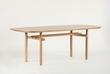 Steekla Table