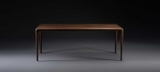 LATUS TABLE