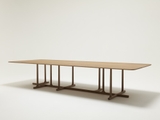 Tye dining Table