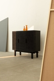 Kiam side board