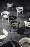 Font Regular Chair