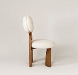 Earring chair