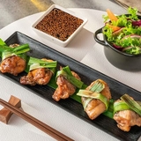 Gà cuốn lá dứa